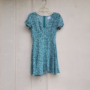 Polly green and white ditzy floral dress wmns sz 2